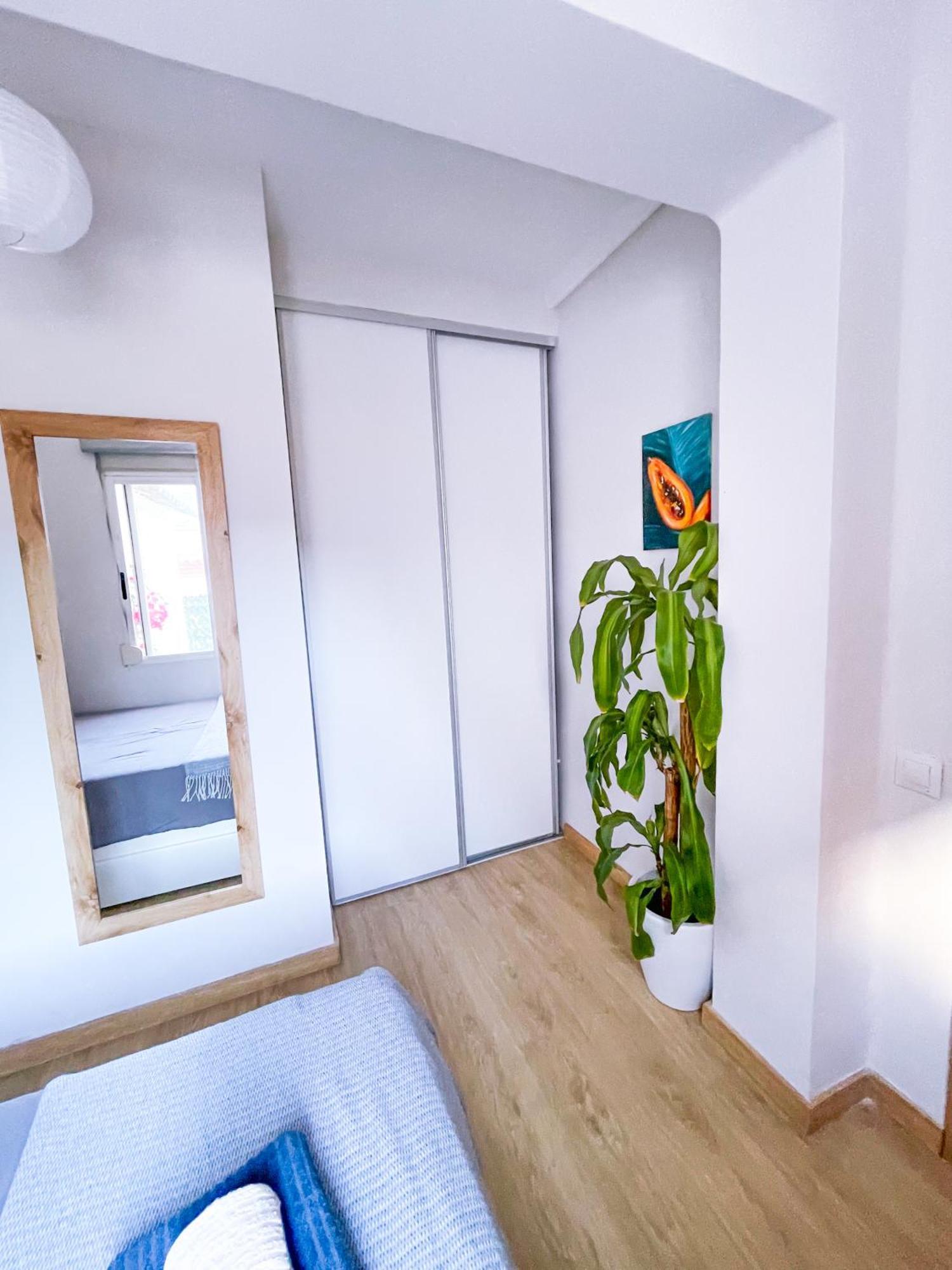 Studio Aiora Valence Chambre photo