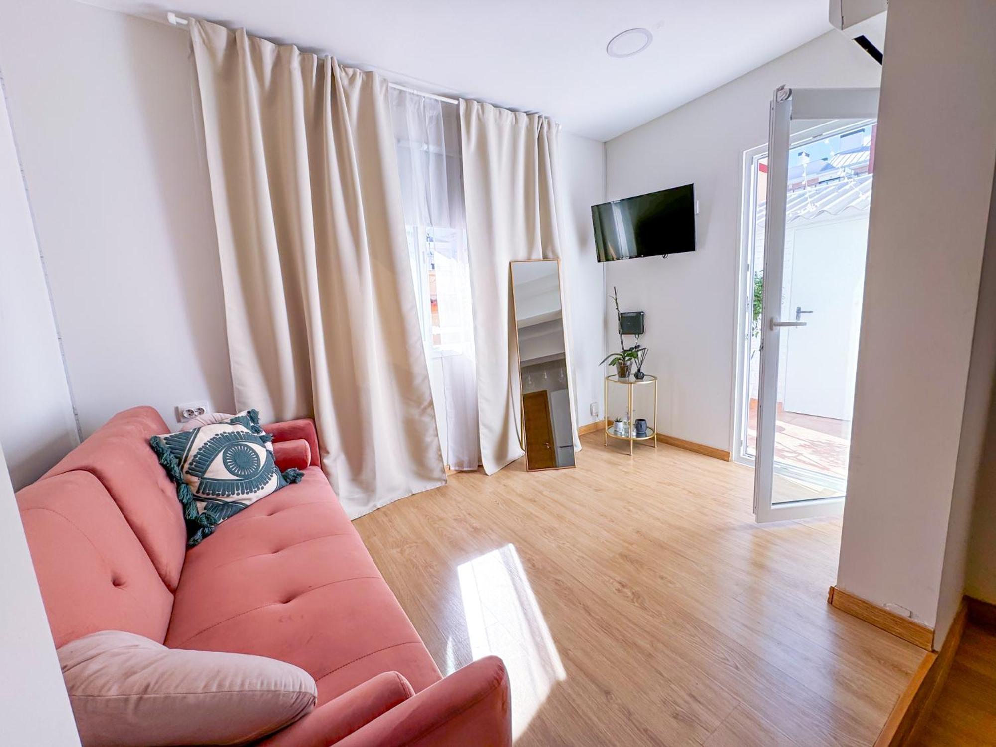 Studio Aiora Valence Chambre photo