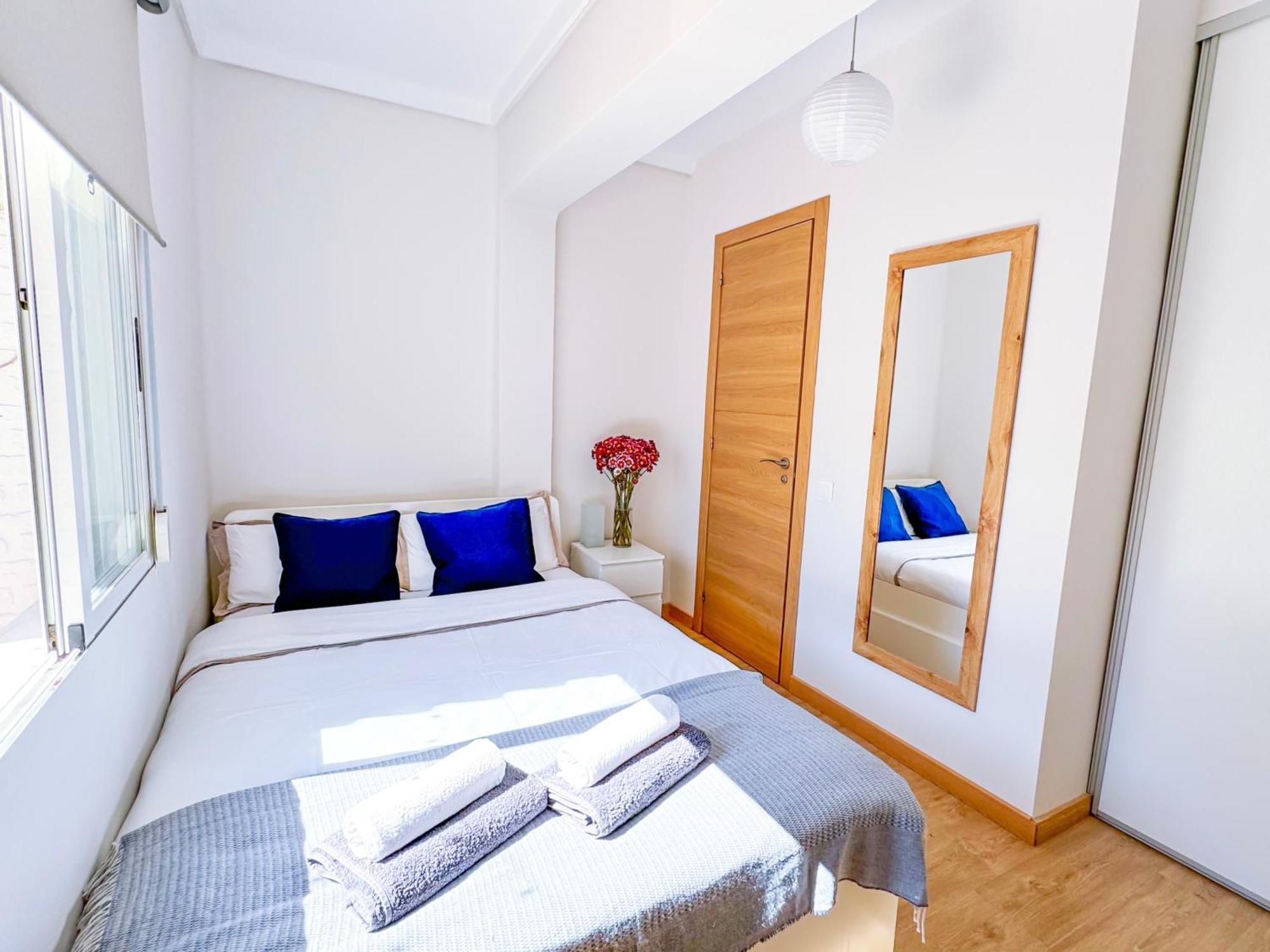 Studio Aiora Valence Chambre photo