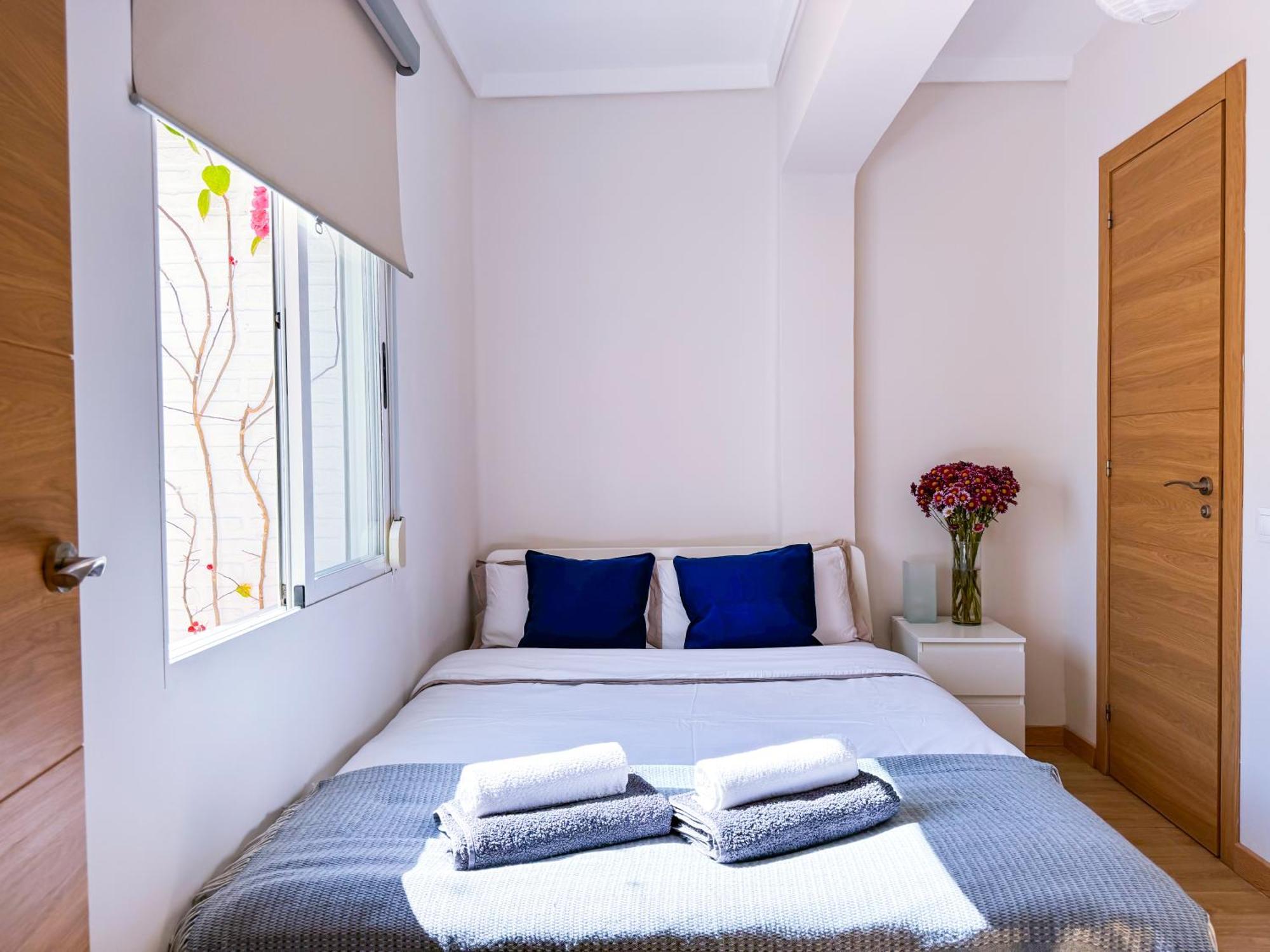 Studio Aiora Valence Chambre photo